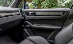 Porsche Cayenne Turbo 2018 года (NA)